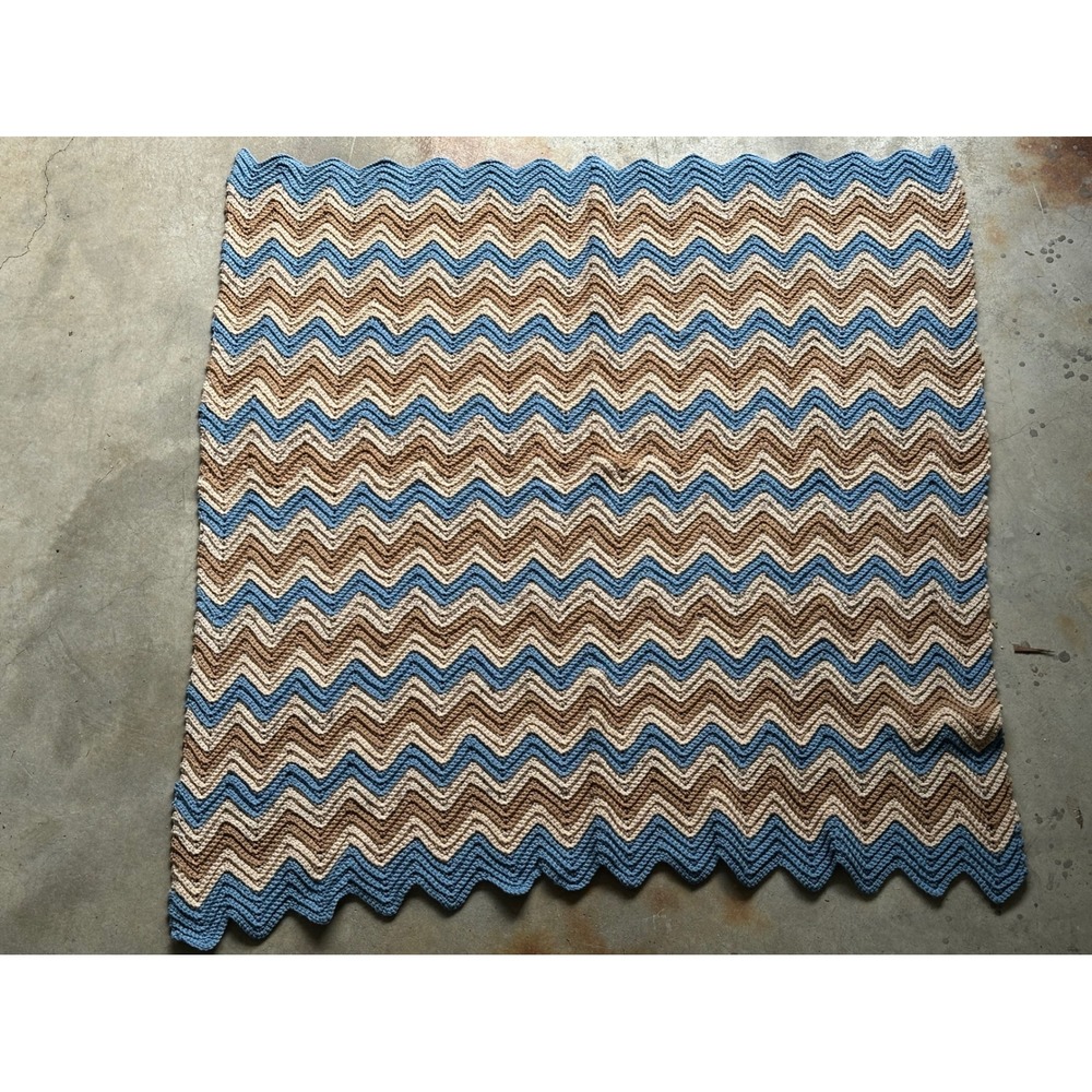 Vintage Handmade Crochet Afghan Ripple Chevron Blanket Blue Tan Cream 58x48
